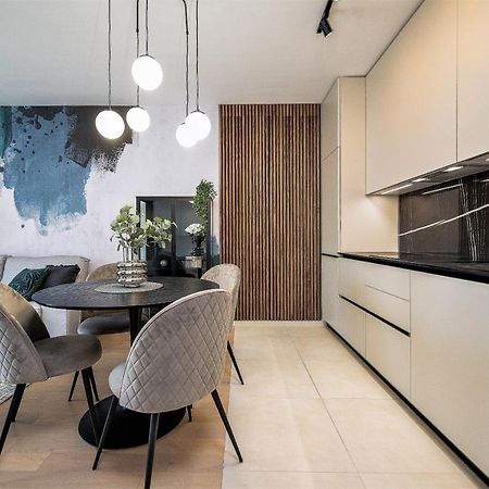 City Lux Apartment 2 - With Garage And Balcony Ζαντάρ Εξωτερικό φωτογραφία