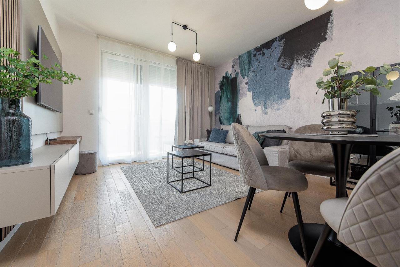 City Lux Apartment 2 - With Garage And Balcony Ζαντάρ Εξωτερικό φωτογραφία