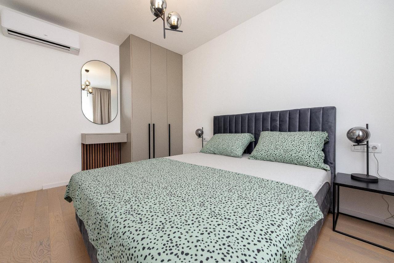 City Lux Apartment 2 - With Garage And Balcony Ζαντάρ Εξωτερικό φωτογραφία
